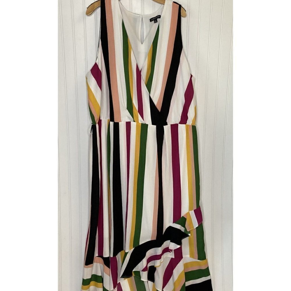 Lane Bryant Women’s Size 28 Ruffle Tiered Hemline Keyhole Back Striped Dress